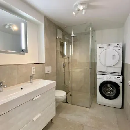 Stylische In Lage München
